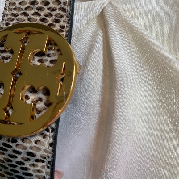 Tory Burch Tan/Black Snakeprint Reversible Leather Belt sz M - Picture 3 of 6